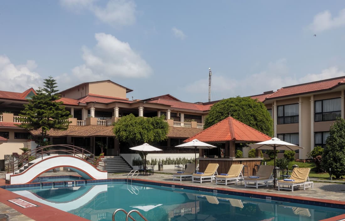 Pokhara Grande