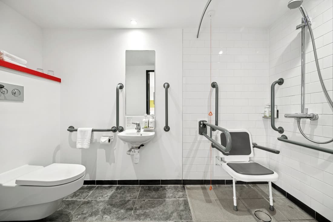 Garner Edinburgh Haymarket by IHG