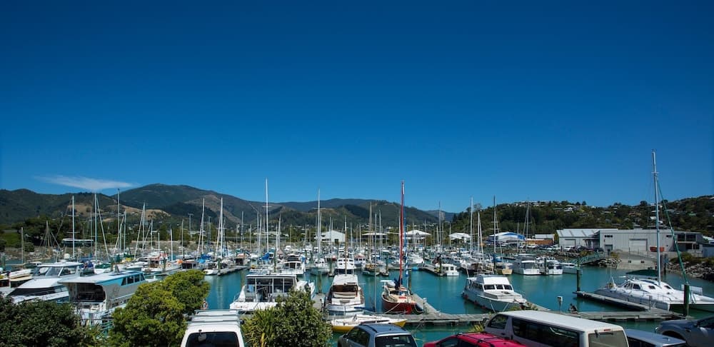 Harbourside Lodge
