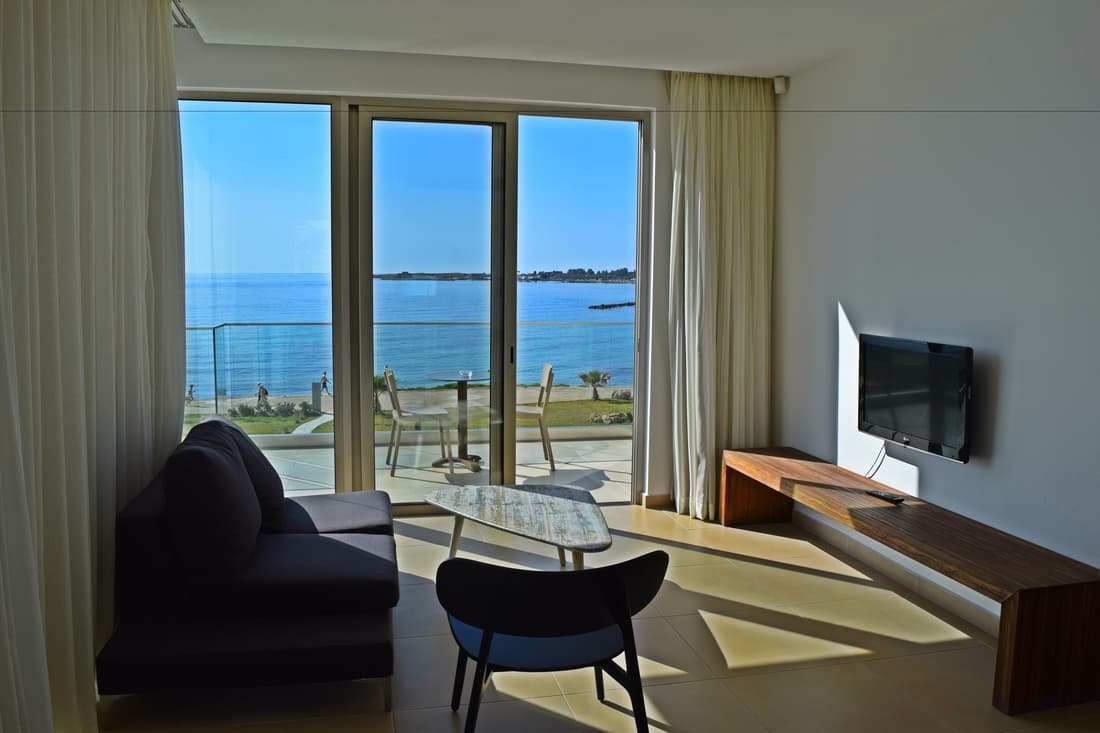 Amphora Hotel & Suites