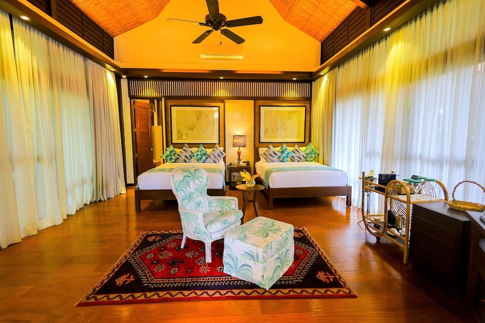 Lihim Resorts