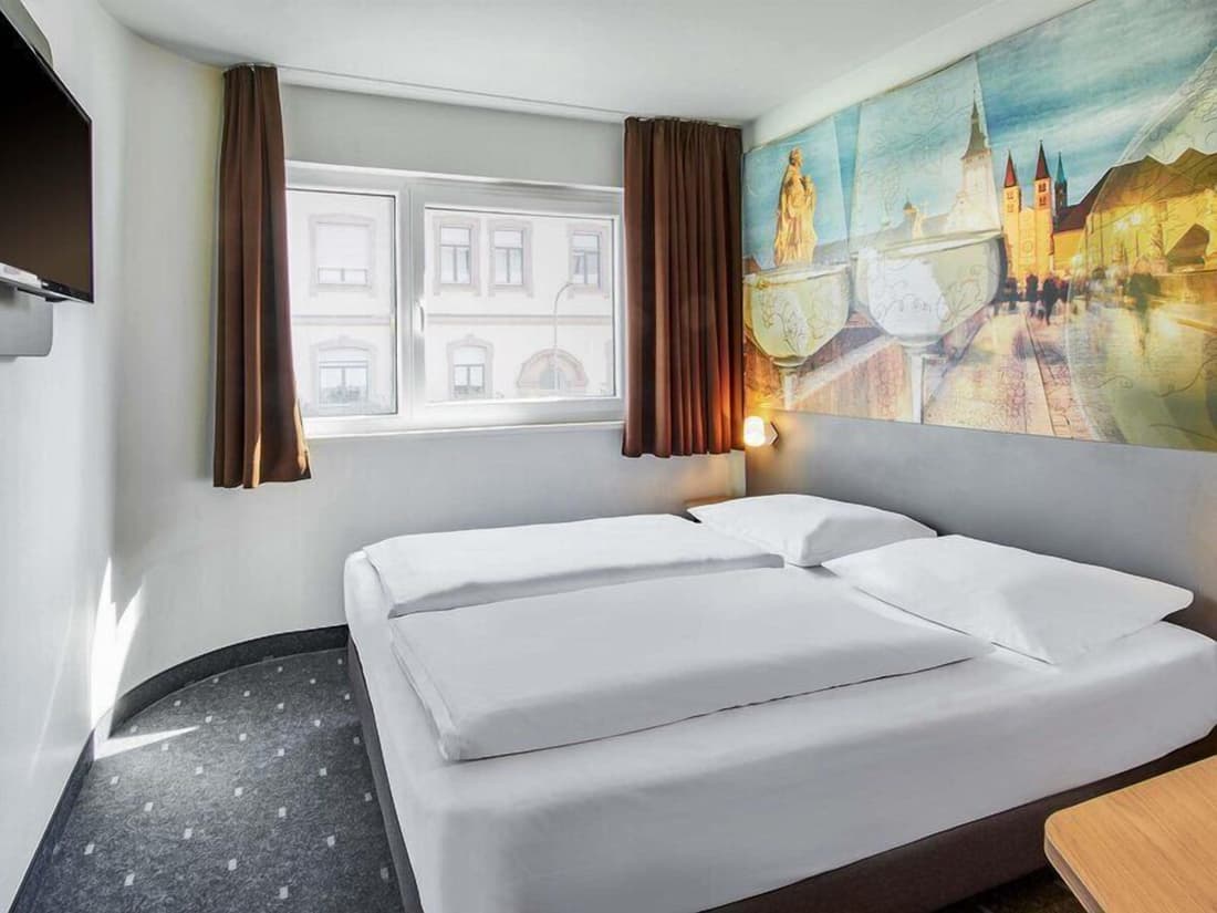 B&B HOTEL Würzburg-City
