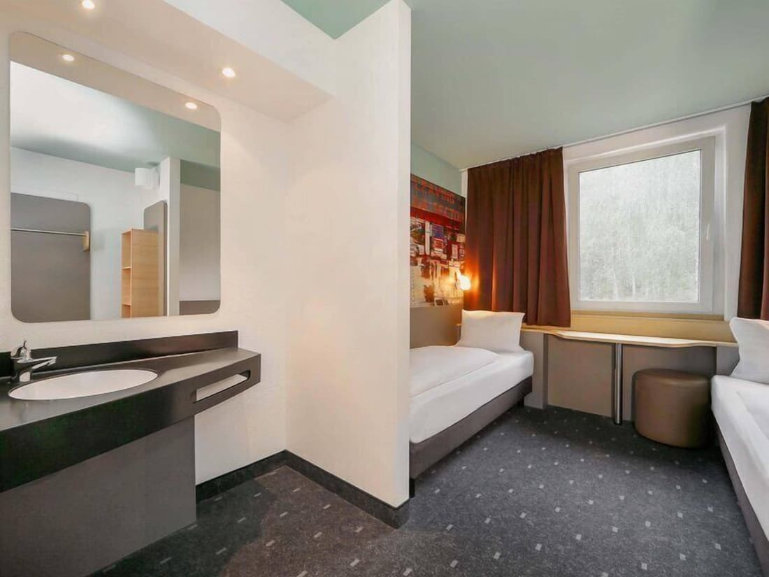 B&B Hotel Berlin-Dreilinden