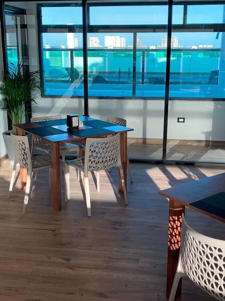 Hotel Kavia Plus Cancun