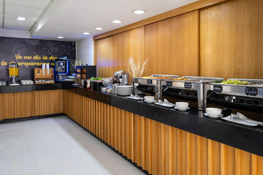 Hotel MX forum buenavista CDMX, Trademark by Wyndham