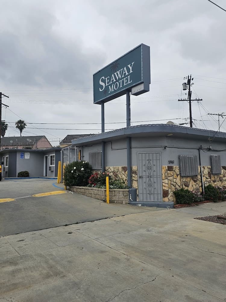 Seaway Motel