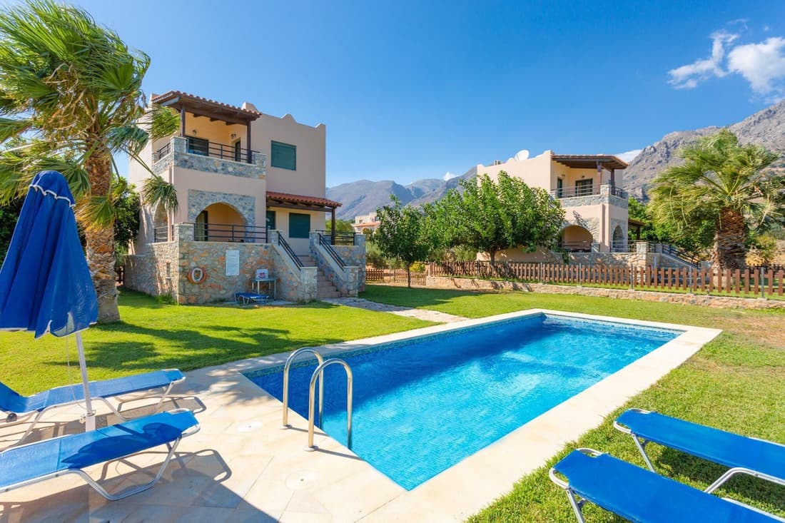 Andreas Beach Villa Large Private Pool Walk to Beach Sea Views A C Wifi Car Not Required - 1654