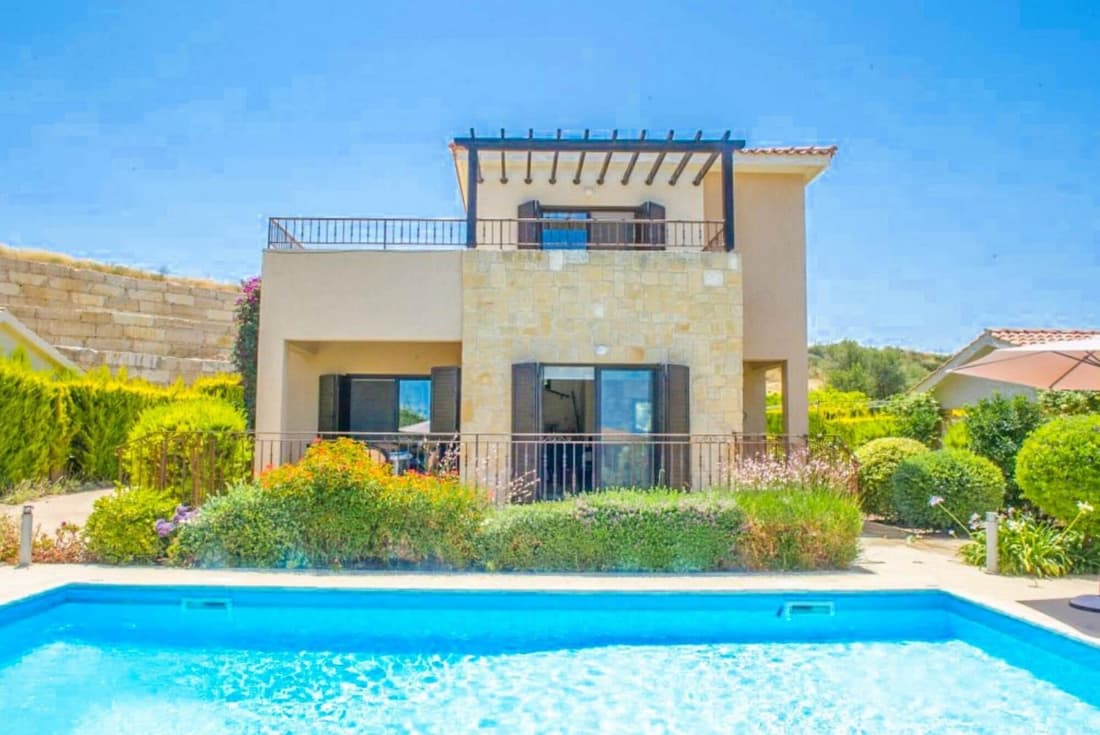 Villa Fortuna Large Private Pool Walk to Beach Sea Views A C Wifi Car Not Required - 2630