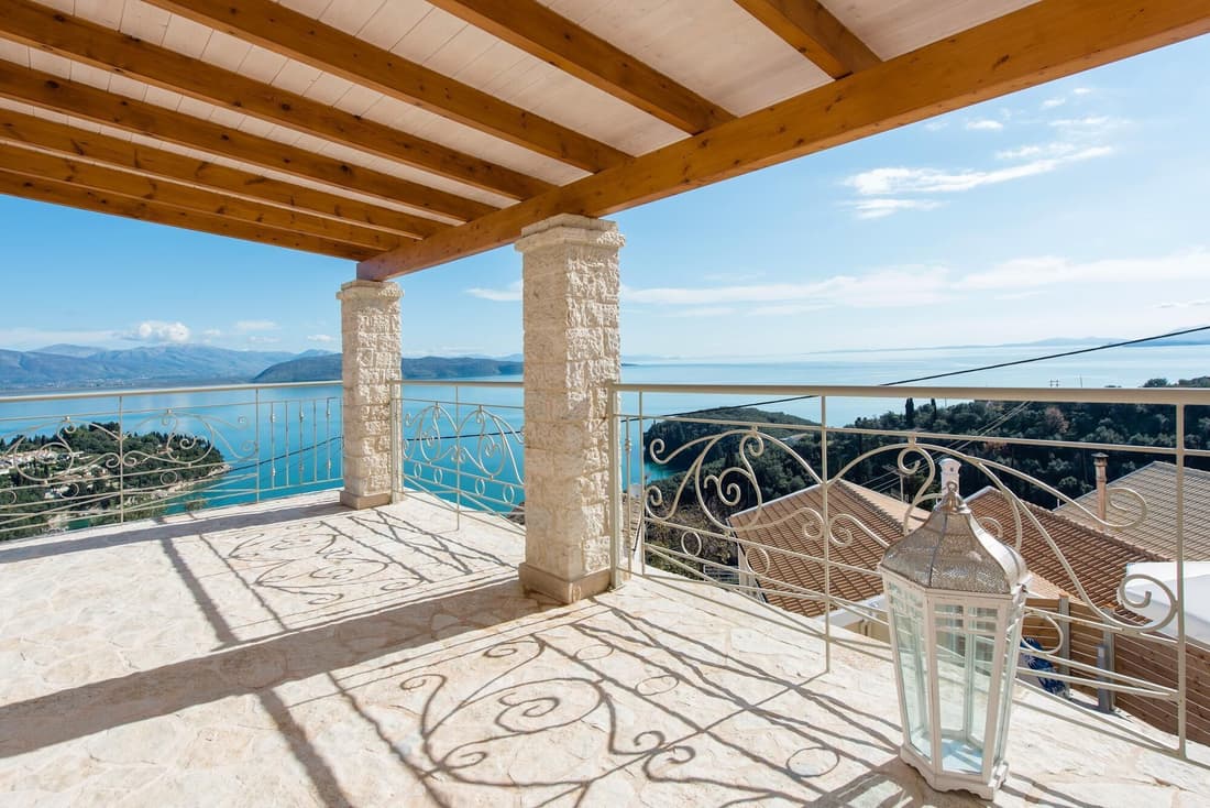 Villa Frosso Large Private Pool Walk to Beach Sea Views A C Wifi Car Not Required - 556
