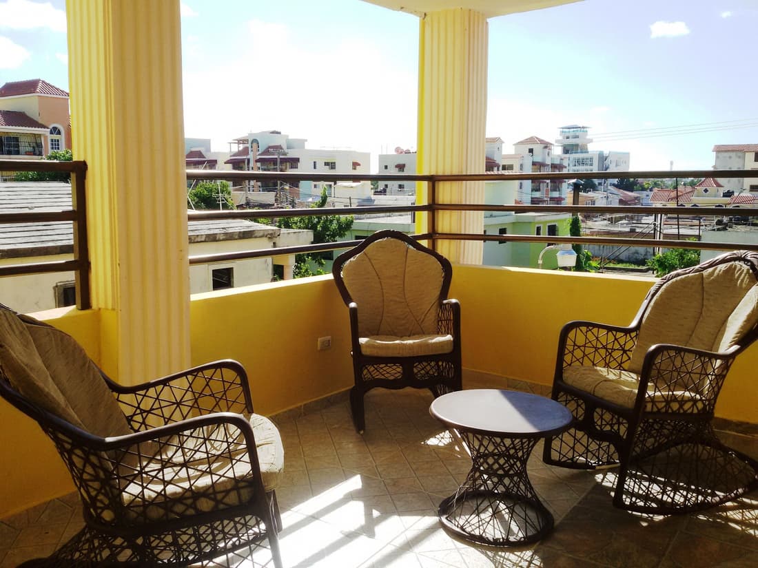 Room-single Room With Queen Bed Near SDQ