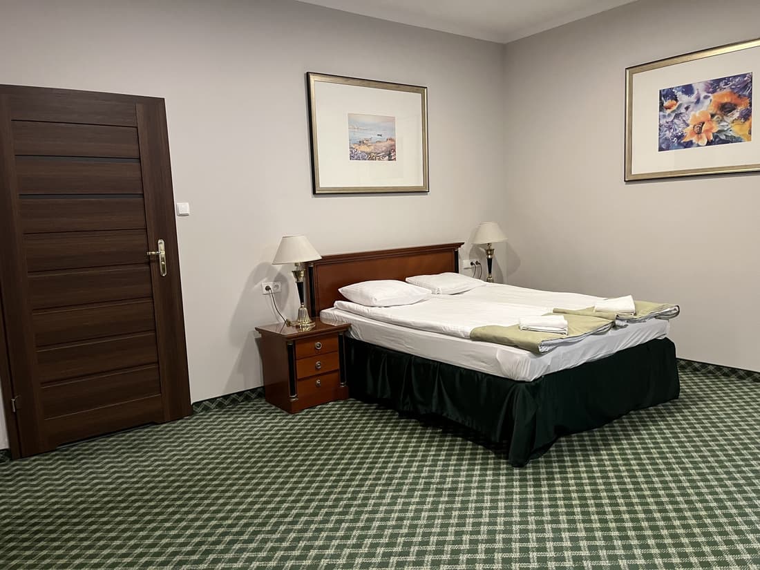 Hit Hotel
