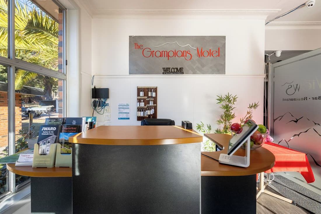 The Grampians Motel & The Views Restaurant