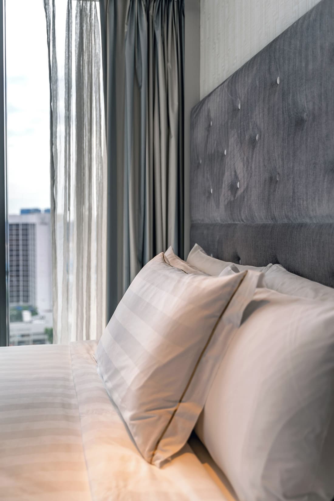 Pan Pacific Serviced Suites Beach Road, Singapore