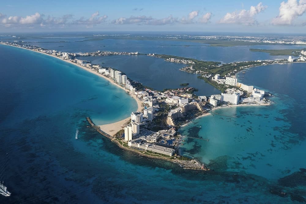 Aloft by Marriott Cancun