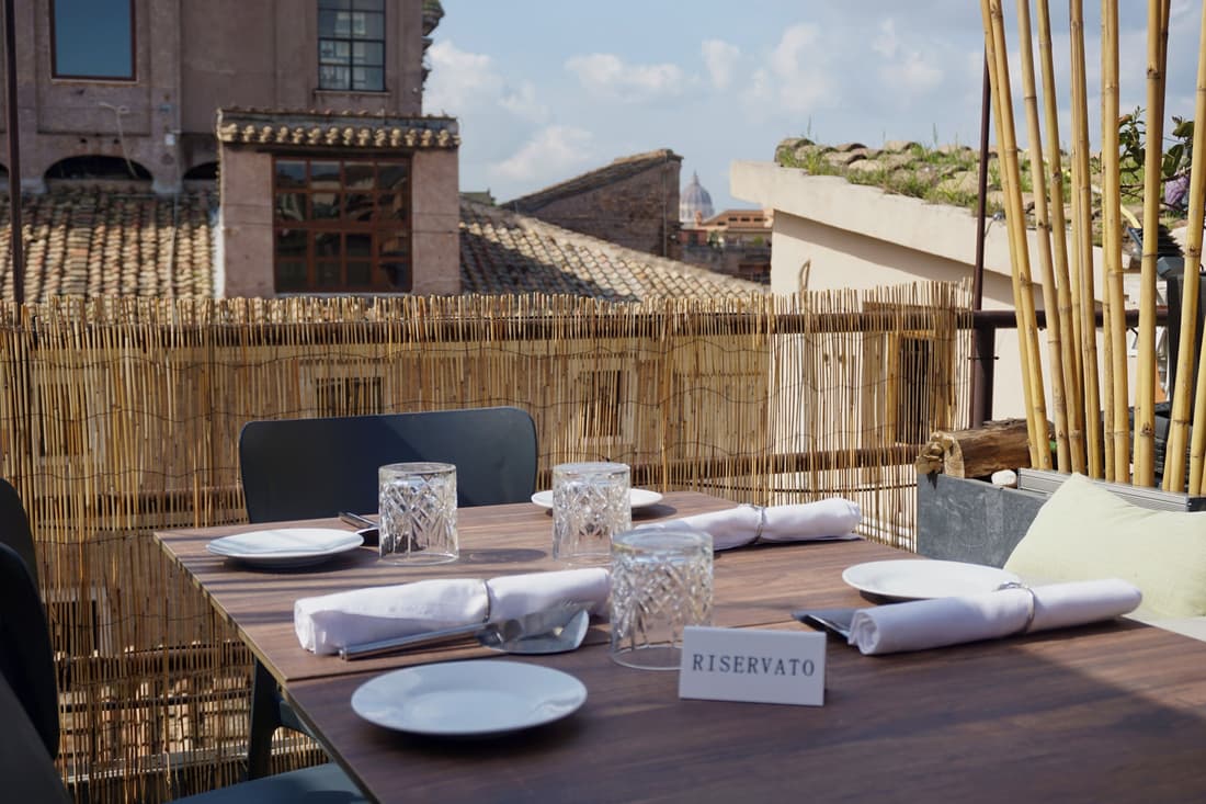 Hotel Caravita