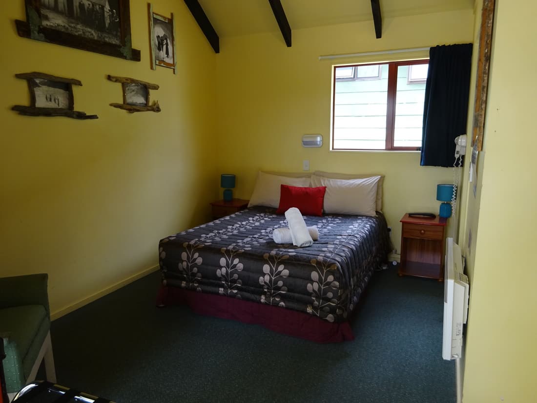Glow Worm Accommodation - Hostel