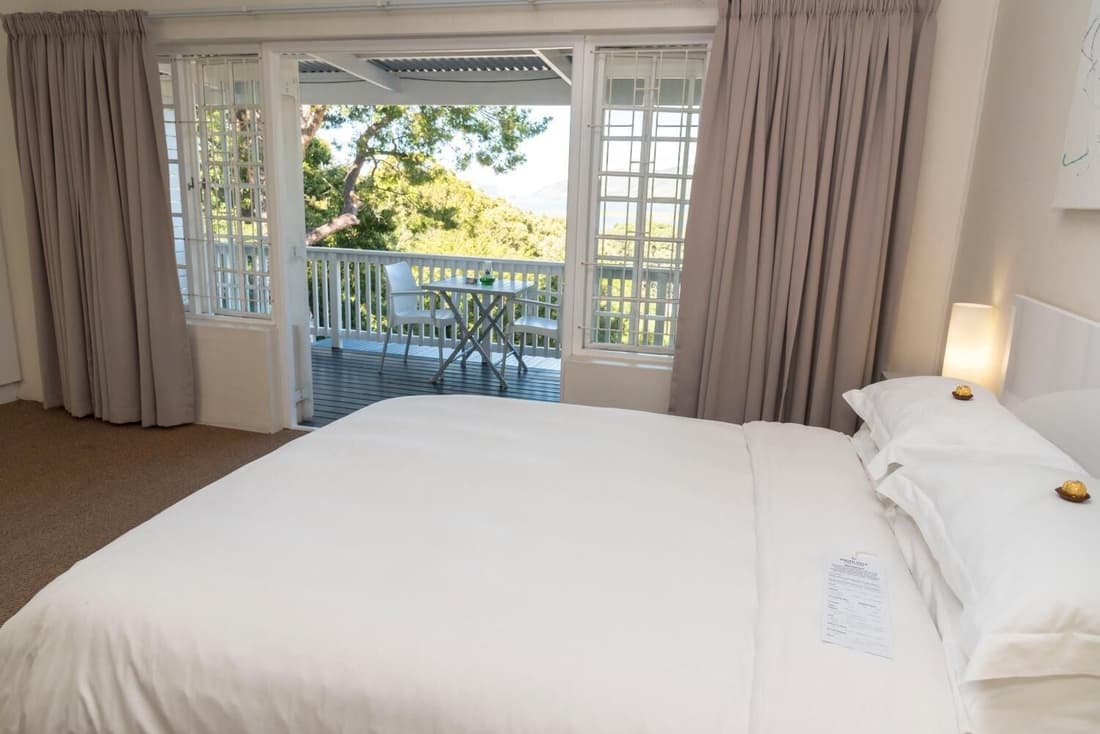 South Villa Guesthouse & Garden