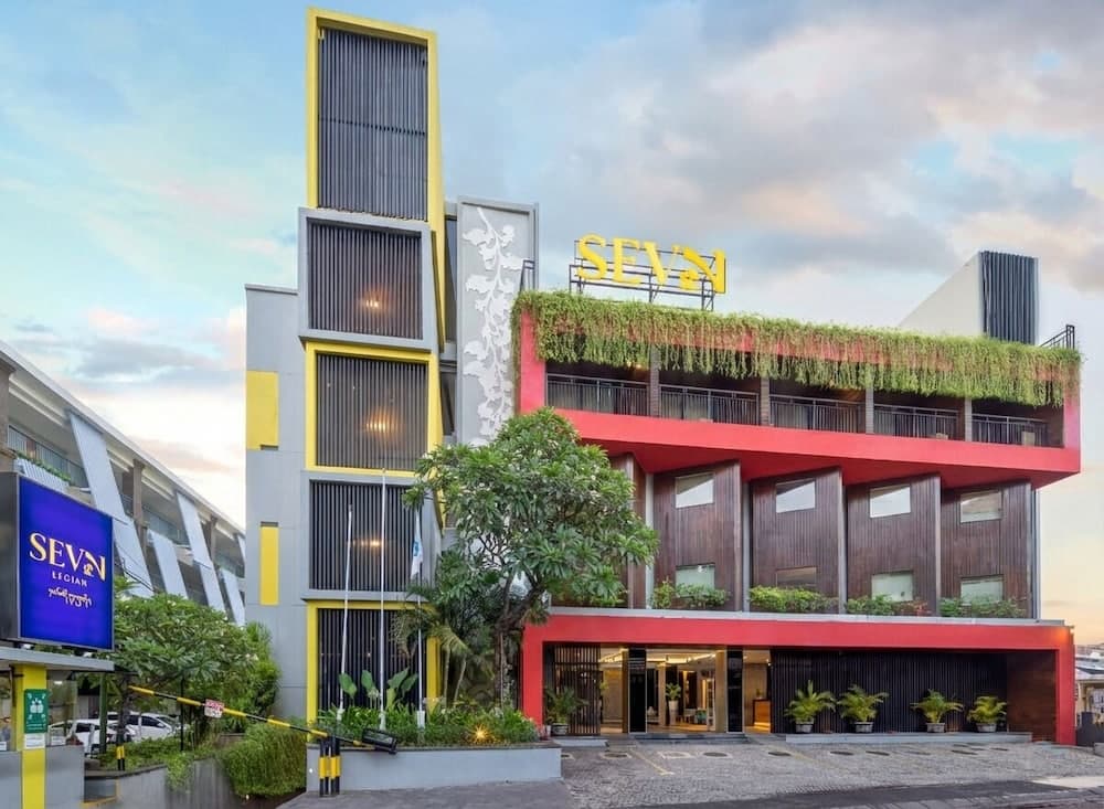 Sevn Legian