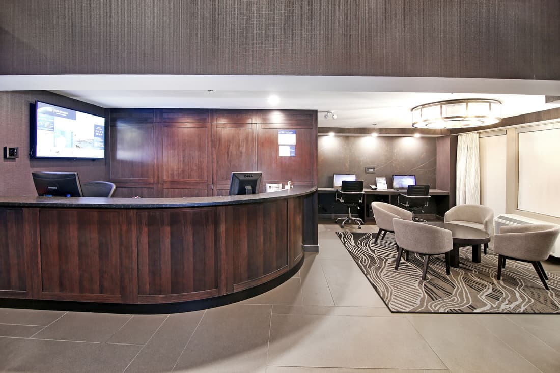 Best Western Plus Banff International Lodge
