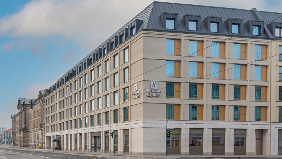 Holiday Inn Express and Suites Potsdam by IHG