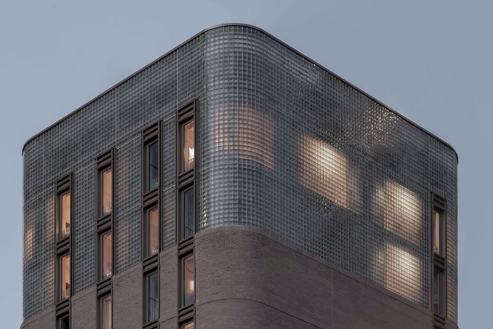 Buckle Street Studios by Locke, Aldgate