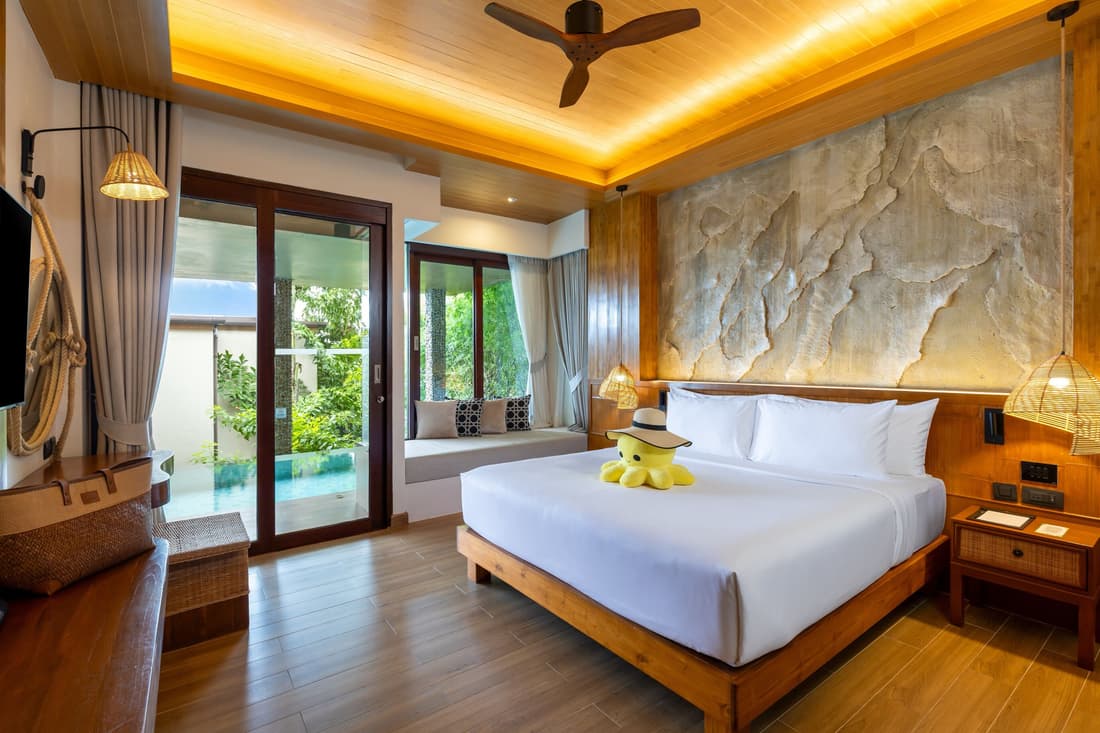 SINAE Phuket Luxury Hotel
