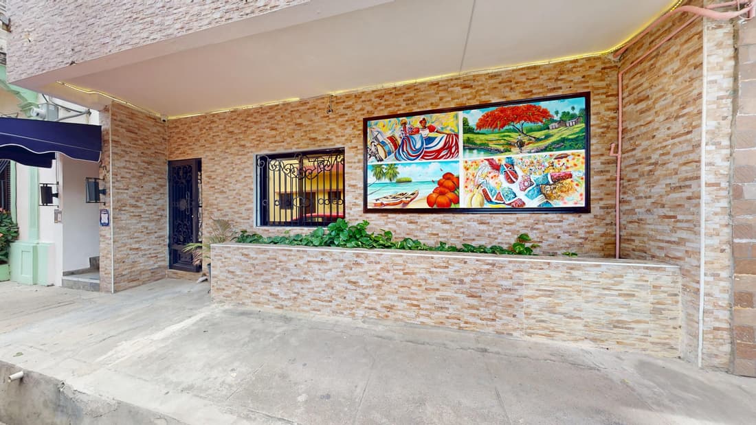 Hotel Tau Art Residence