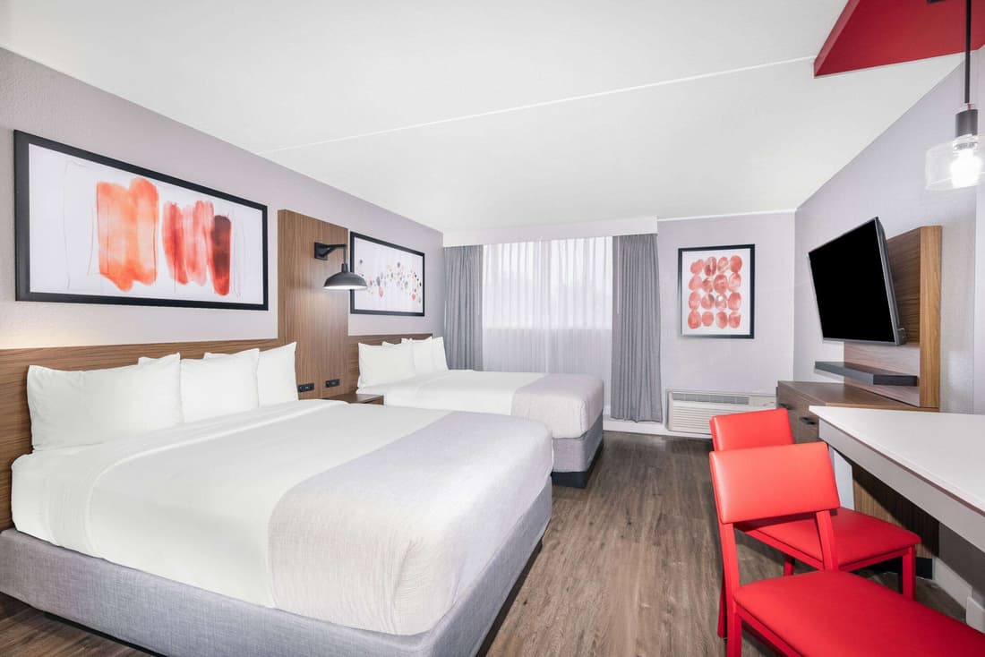 Hawthorn Extended Stay by Wyndham Wichita Airport