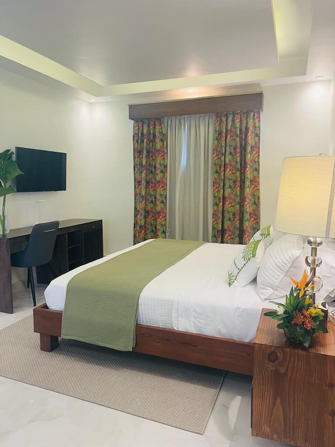 Halibut Hotel