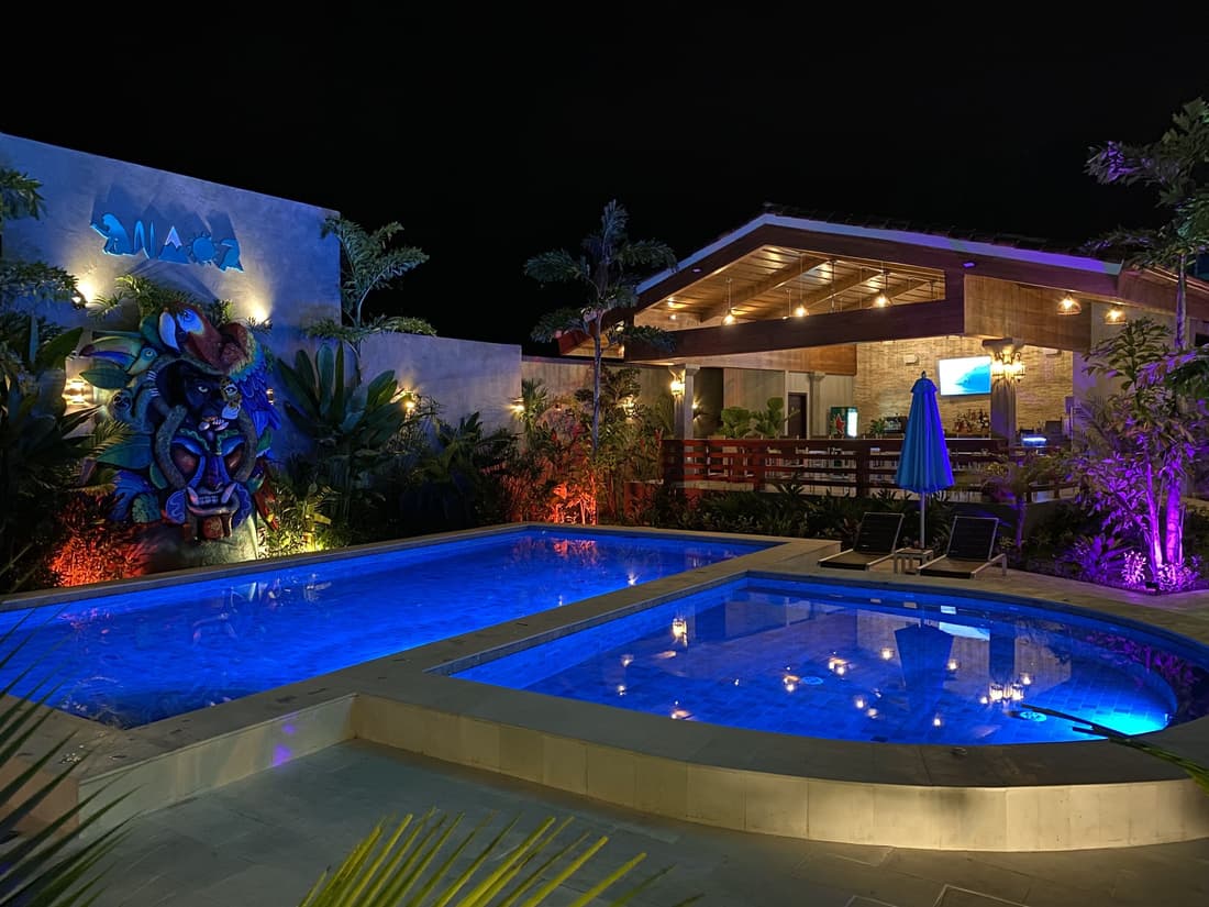 Hotel Naoz