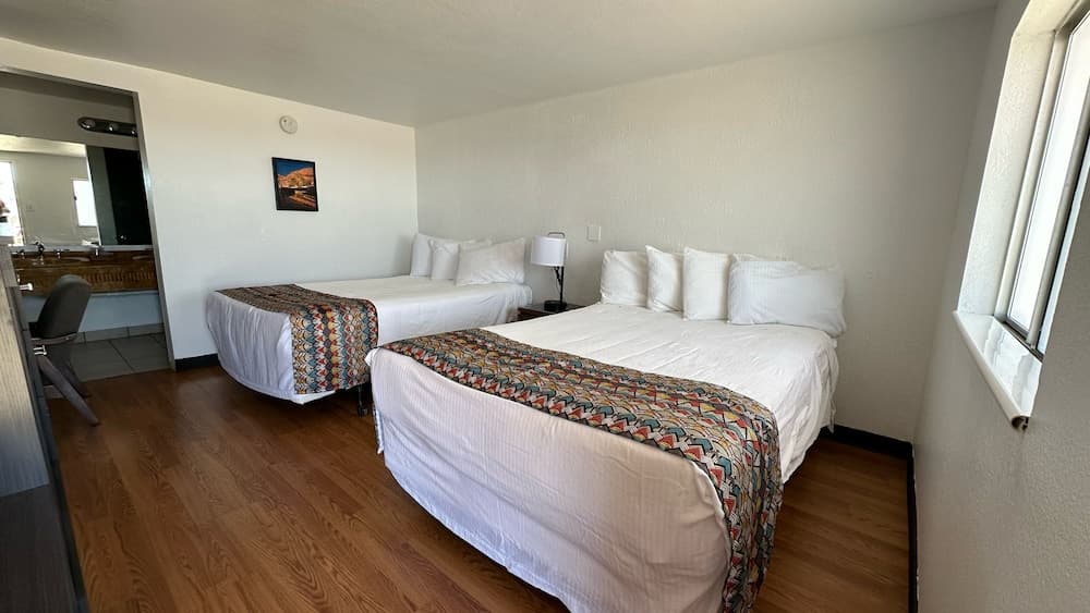 Circle D Motel