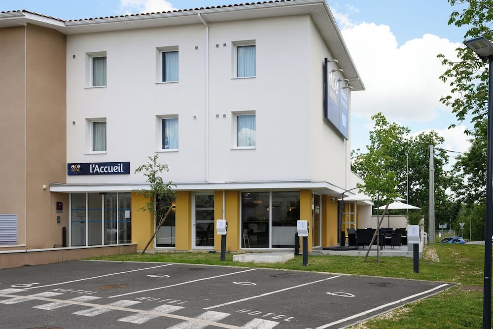 ACE Hôtel Bordeaux Carbon Banc