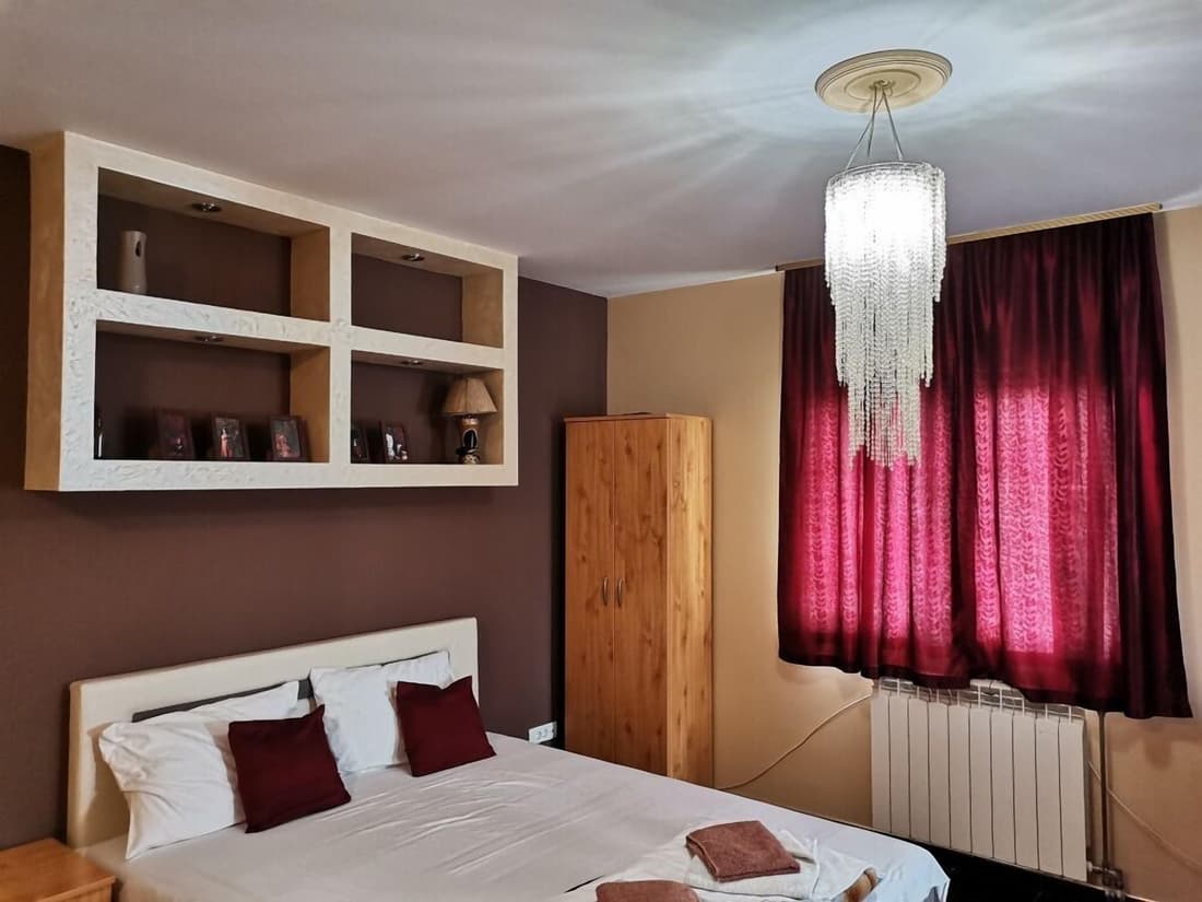 Airport Apartments