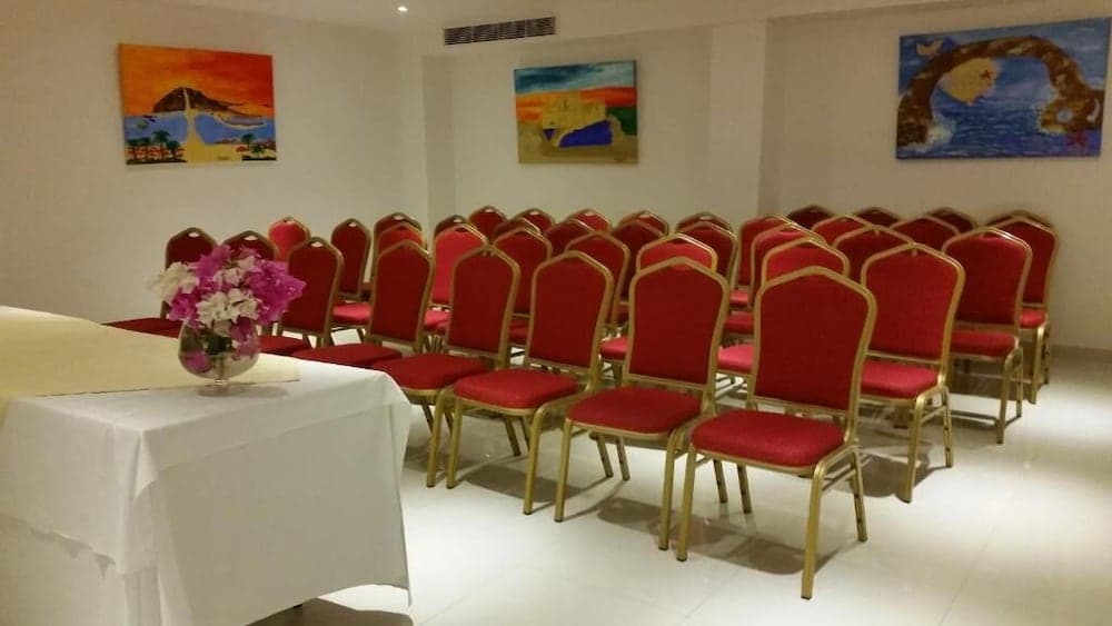 Corfu Hotel