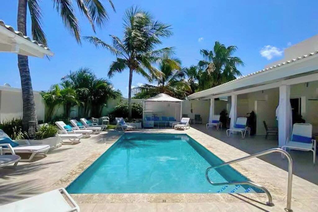 Yoyita Suites Aruba