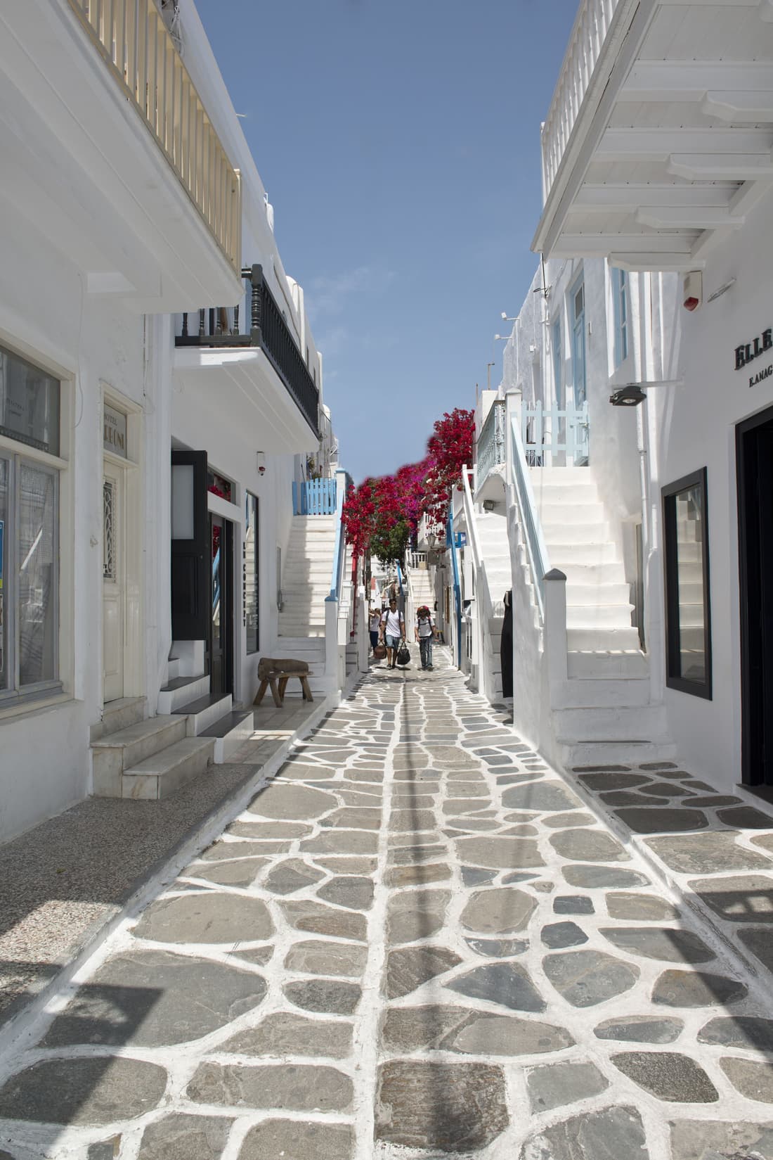 Karboni Hotel