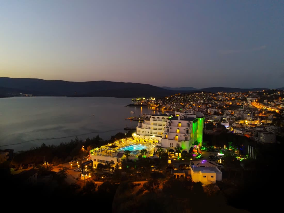 Roseira Beach Resort