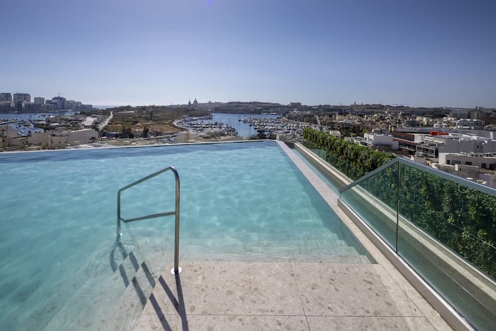 Grands Suites Hotel Residences & SPA