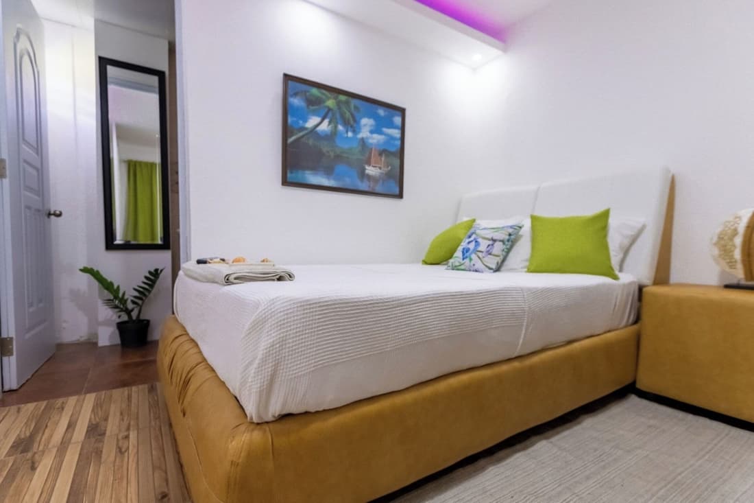 Room-nice 1br-1bt With Common Picuzzi