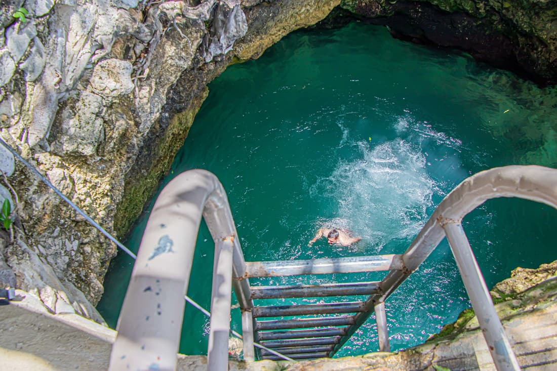 Haley's Paradise at Blue Hole