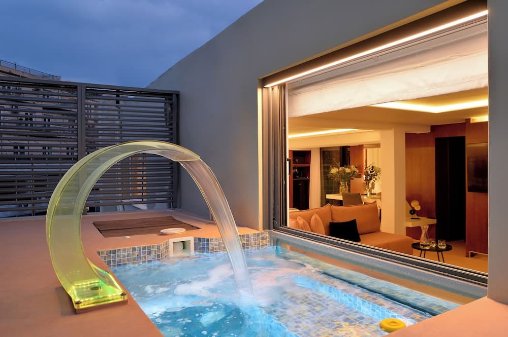 Alva Athens Hotel