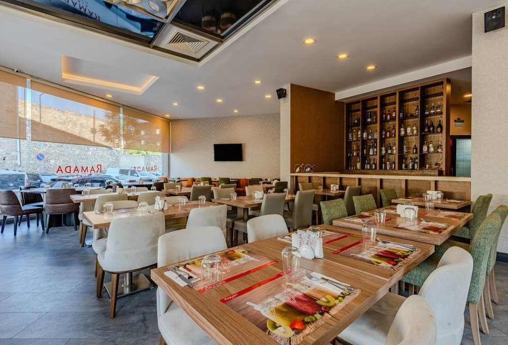 Ramada Plaza by Wyndham Izmir