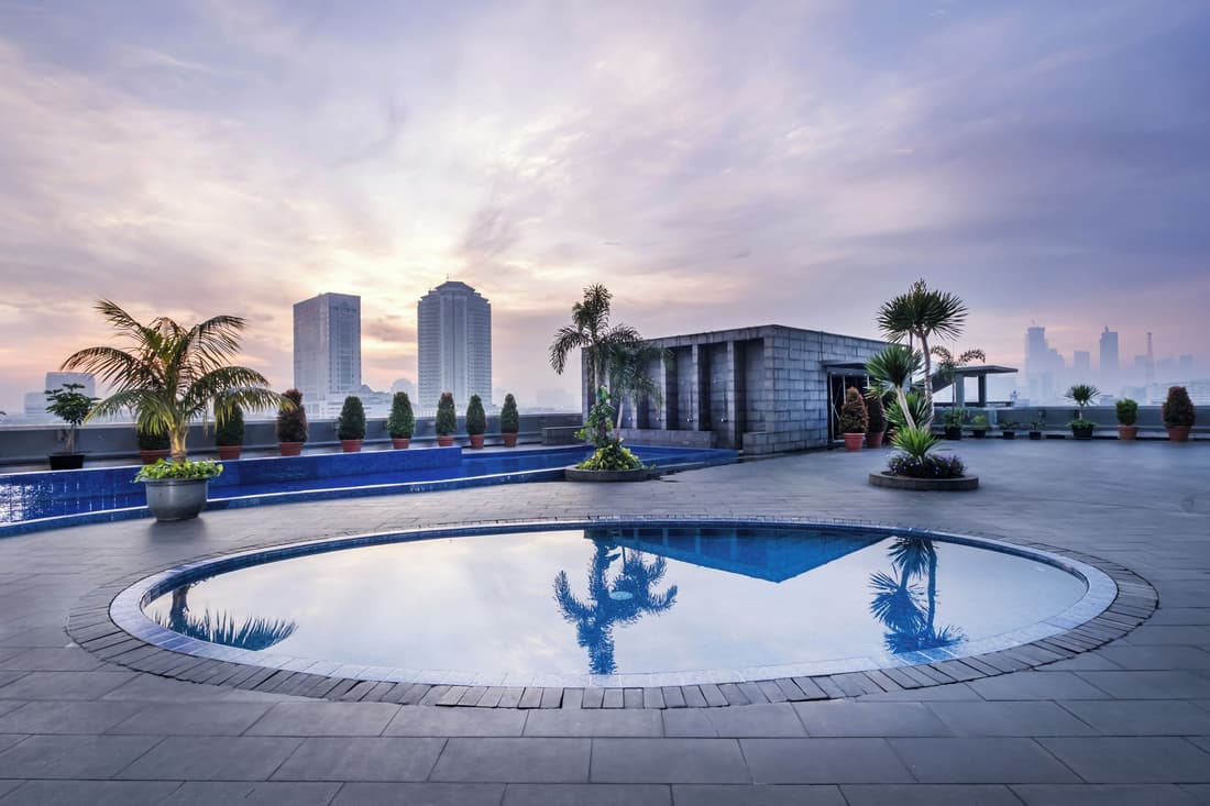 Merlynn Park Hotel