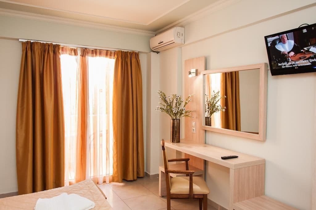 Zante Plaza Hotel