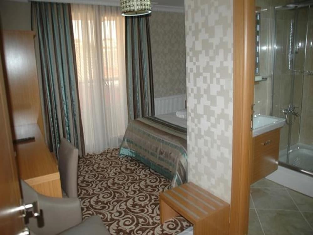 Alfa Hotel