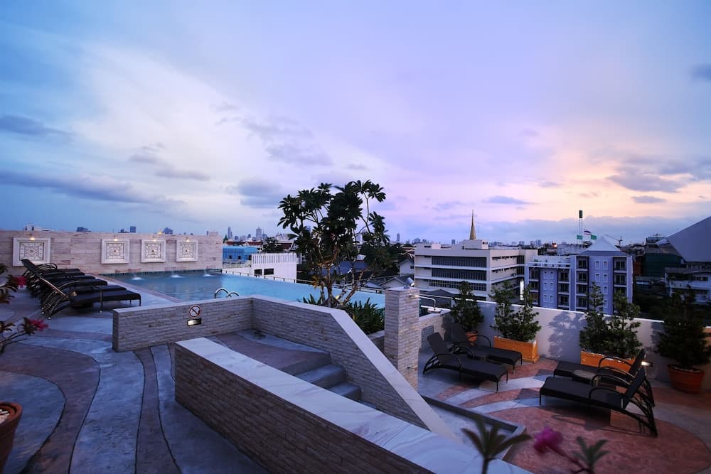 Chillax Resort