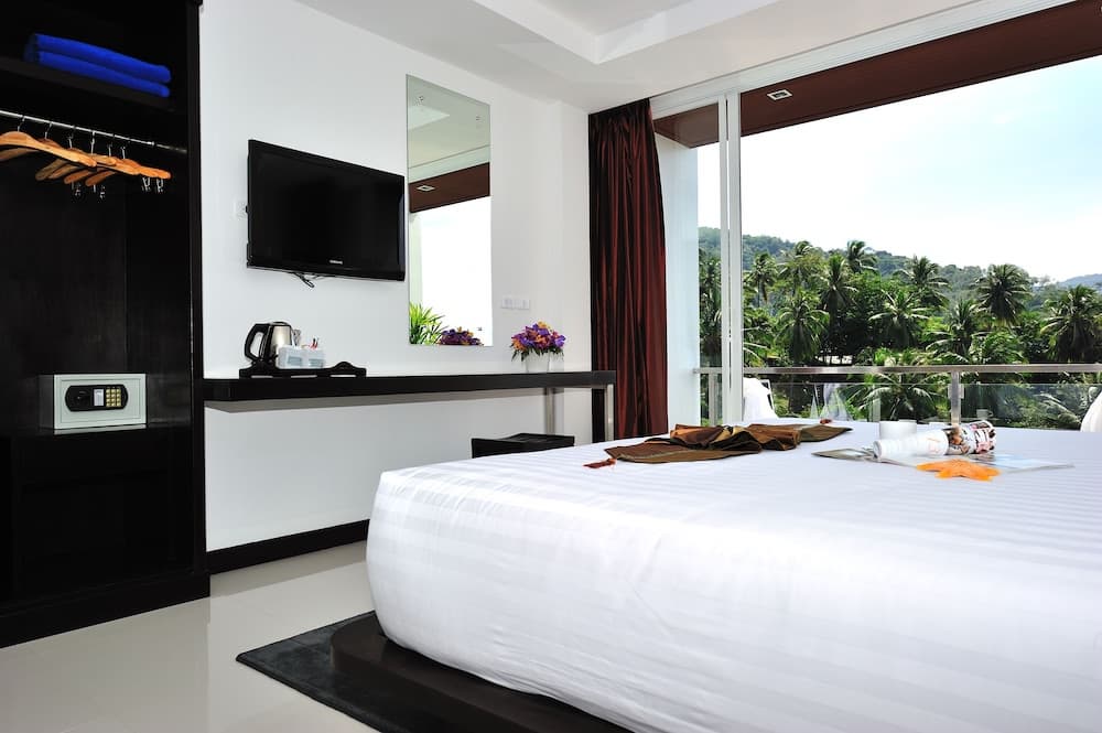 Lae Lay Suites