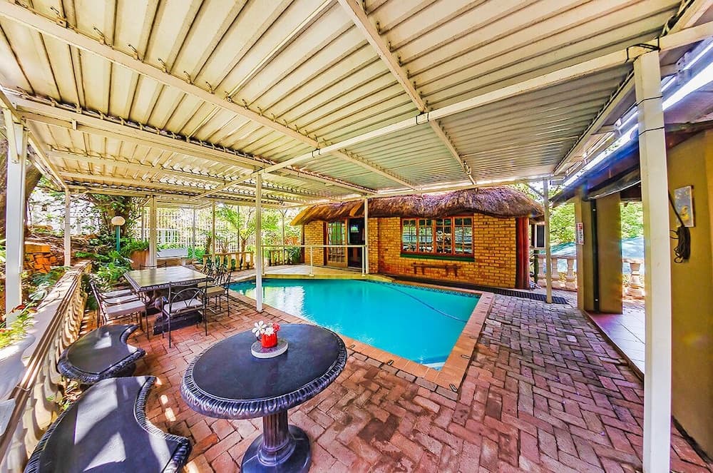 Amper Bo Guesthouse