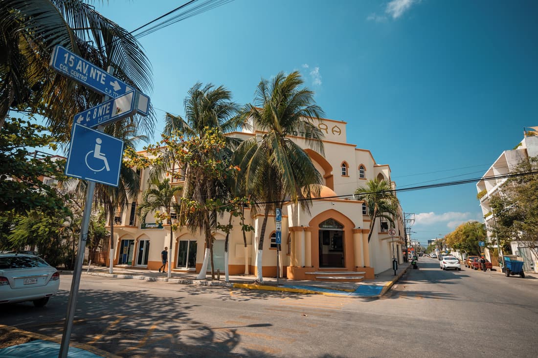 Sahara Hotel