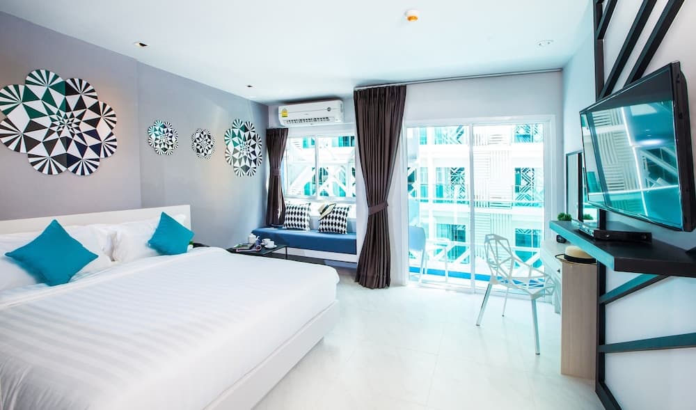 The Crib Patong